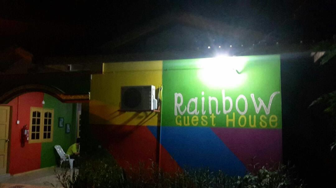 Taman Negara Rainbow Guest House Kuala Tahan Exteriör bild